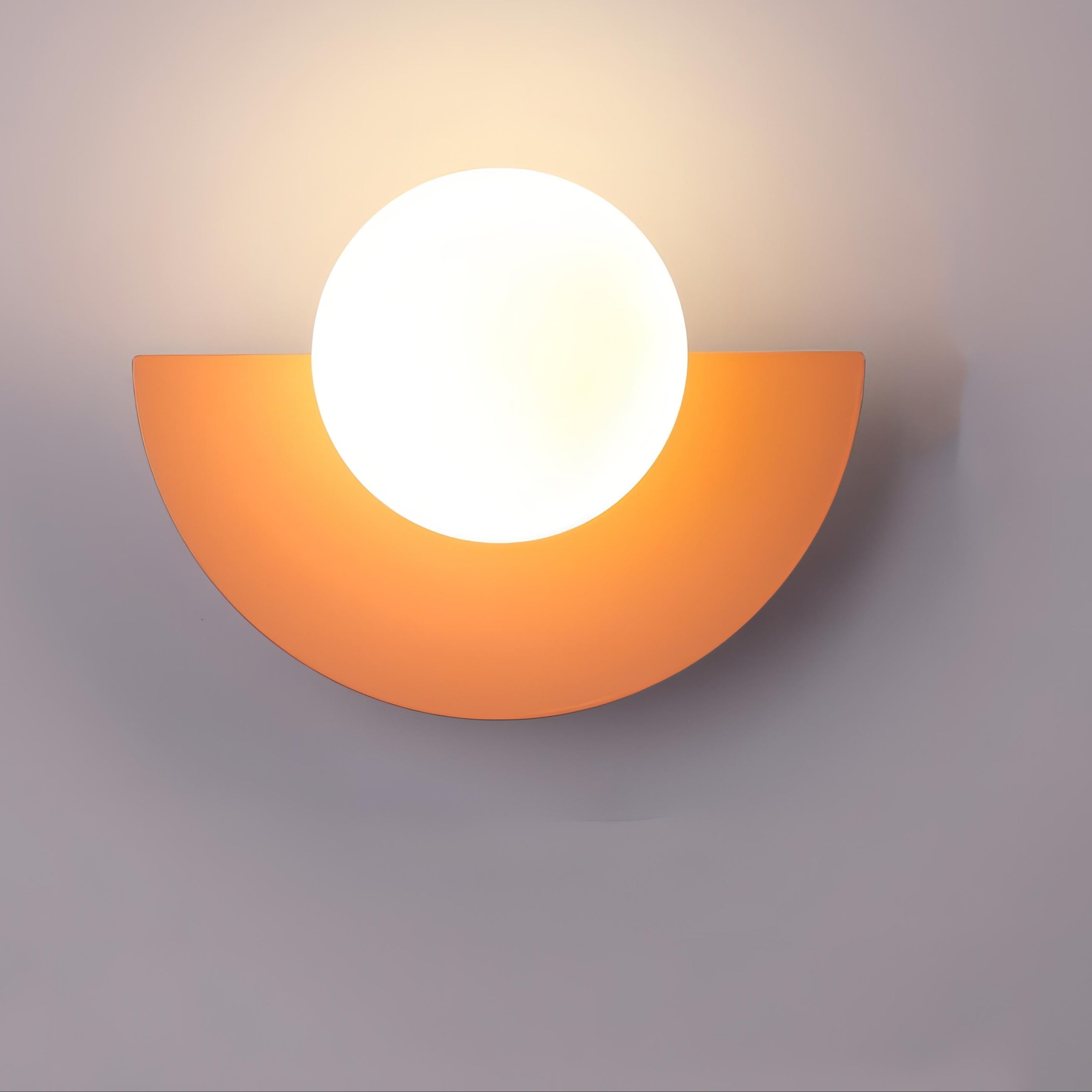 Wandleuchte Nordic Design mit LED-Kugel -    Zorenza