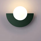 Wandleuchte Nordic Design mit LED-Kugel -    Zorenza