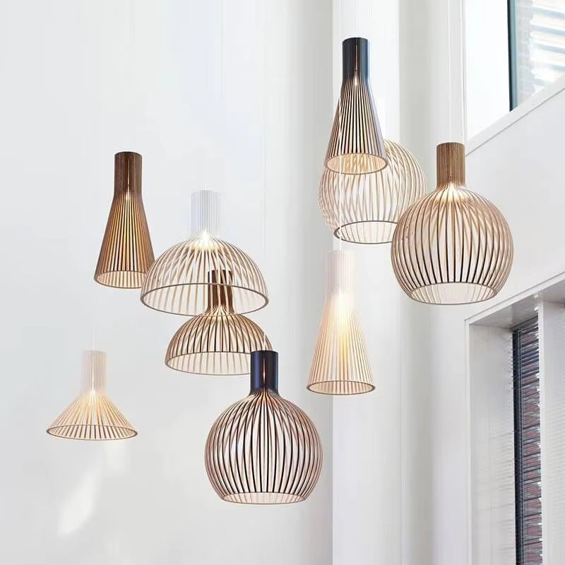 Pendelleuchte Holz mit Lamellenschirm -    Zorenza