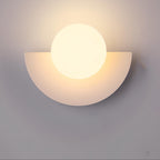 Wandleuchte Nordic Design mit LED-Kugel -    Zorenza