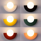 Wandleuchte Nordic Design mit LED-Kugel -    Zorenza