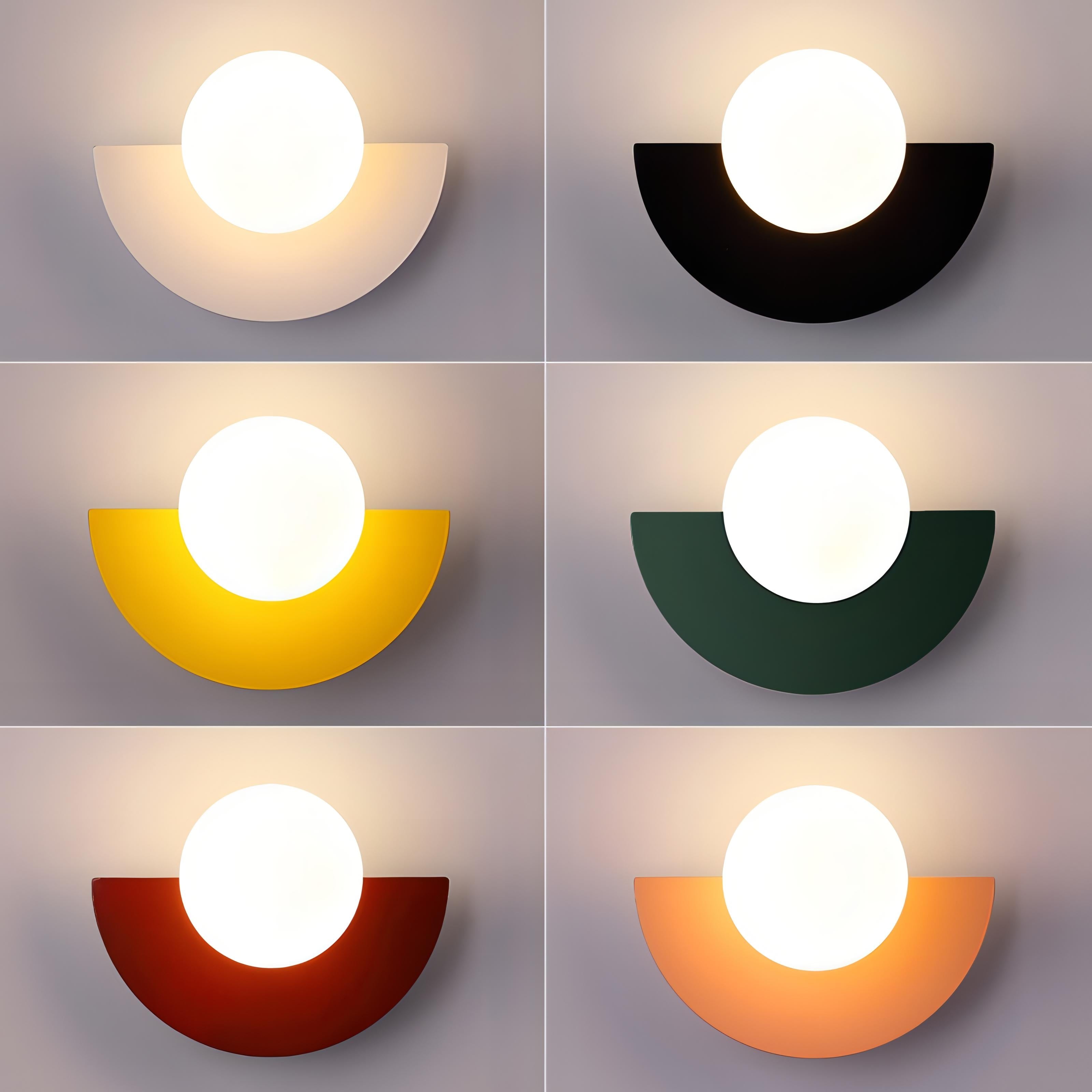 Wandleuchte Nordic Design mit LED-Kugel -    Zorenza