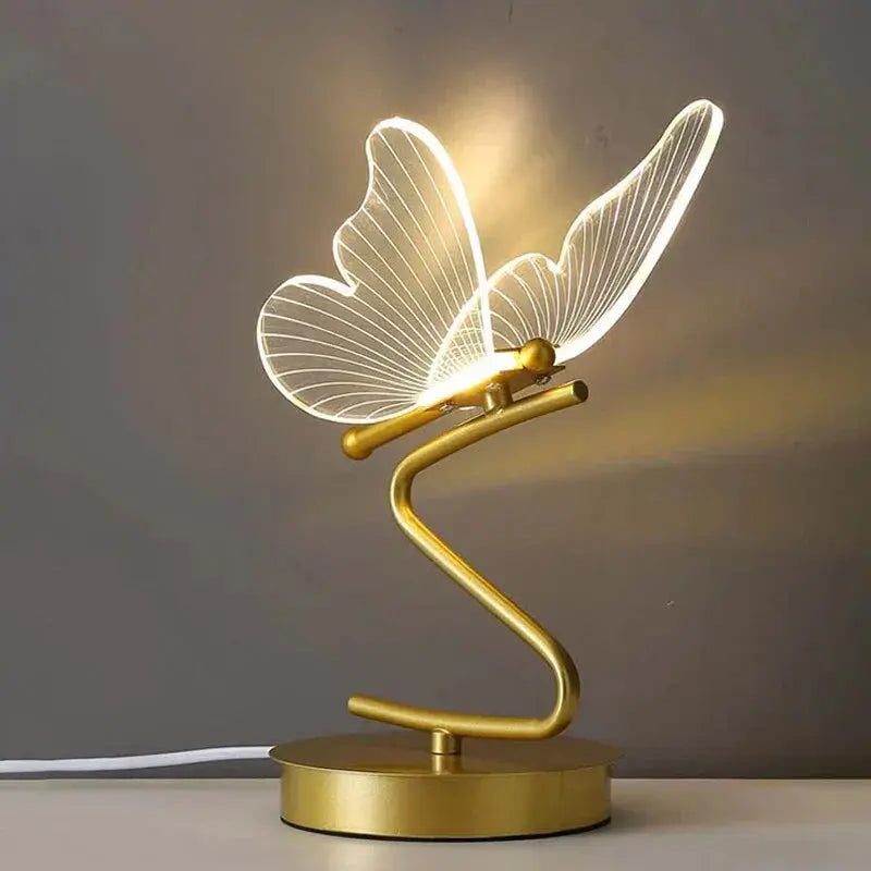 Schmetterling LED-Tischleuchte mit Acrylflügeln – Warmes Dekoratives Licht Zorenza