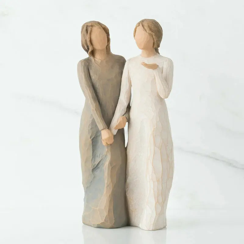 Schwesternfigur aus Kunstharz Zorenza