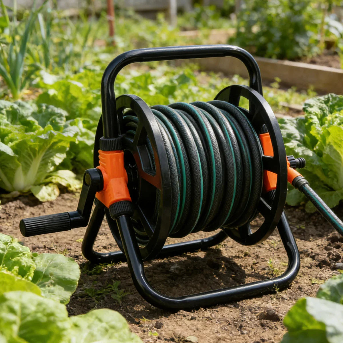 Tragbare Gartenschlauchtrommel mit Kurbelgriff – Ordentliche Aufbewahrung für jeden Garten Zorenza