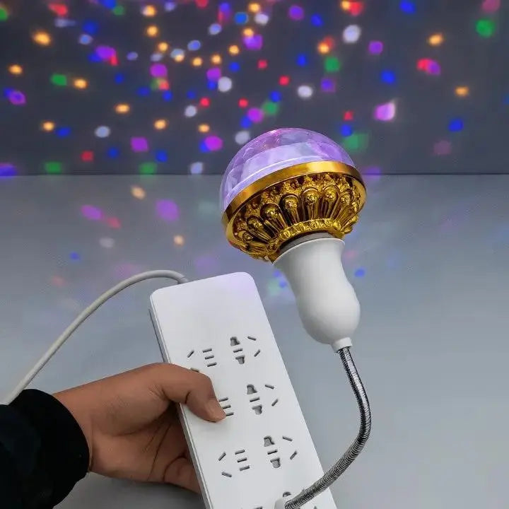 RGB Strobe LED Rotierende Glühbirne – Erschaffen Sie eine Partyatmosphäre mit bunten Lichtern! Zorenza