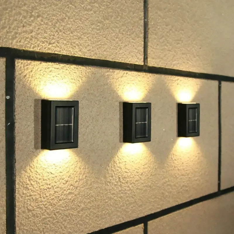 Solar-LED-Wandlampe – Warmes Licht ohne Kabel (4er-Set) Zorenza