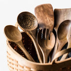 Teakholz Küchenbesteck-Set – 9-teilig mit Halter & Löffelablage Zorenza