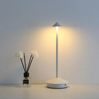 Tragbare LED-Tischlampe mit Touch-Dimmung Zorenza