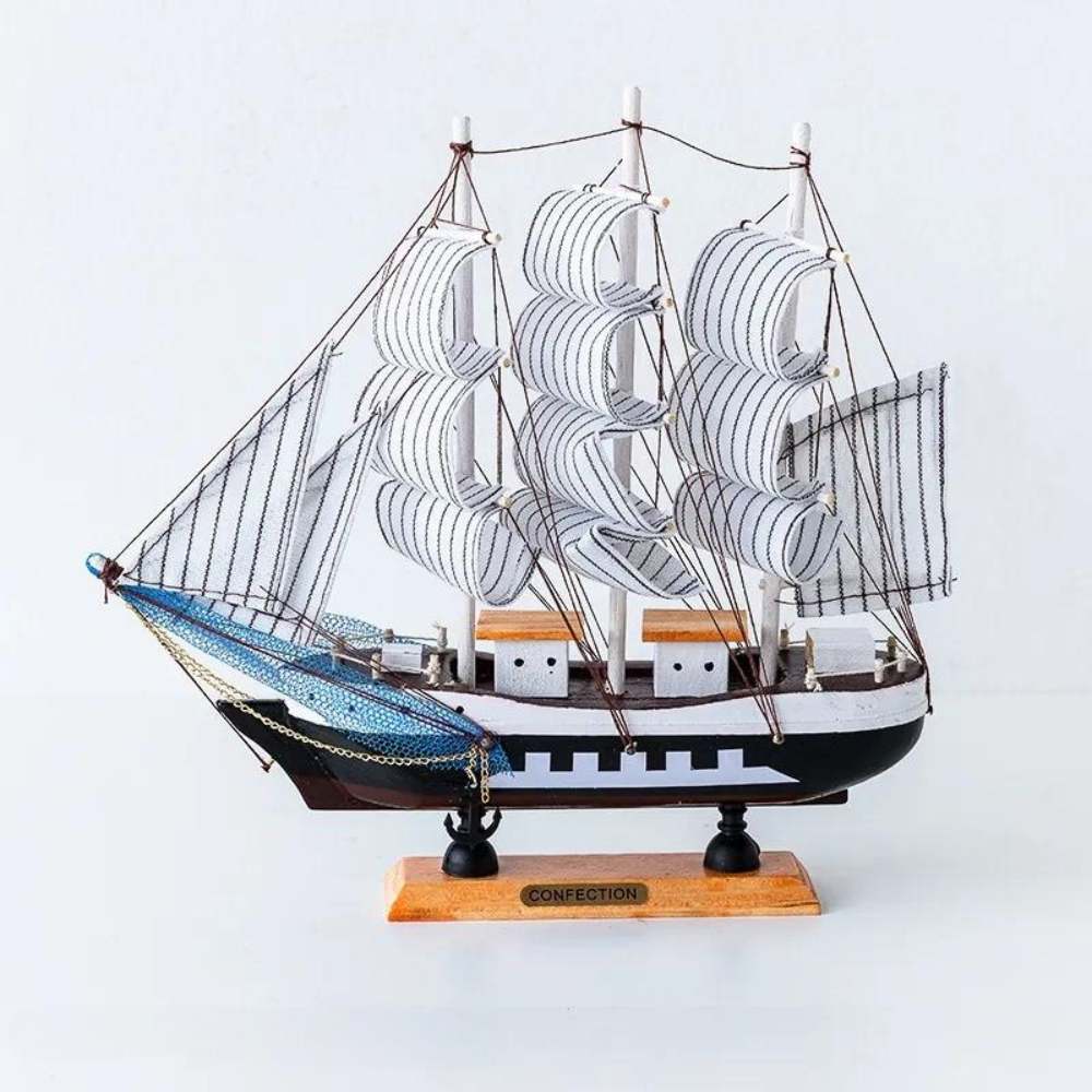 Segelschiff-Skulptur mit LED-Beleuchtung -    Zorenza