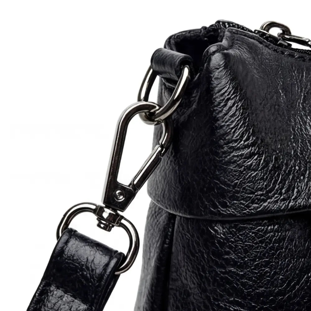 Weiche Kunstleder-Crossbody-Bag – 3 Fächer Zorenza