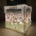 Tulpen-Leuchtbox mit Spiegeleffekt und LED-Licht -    Zorenza