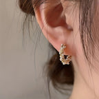 Perlen-Creolen mit goldenem Draht – Elegantes Schmuckdesign -    Zorenza