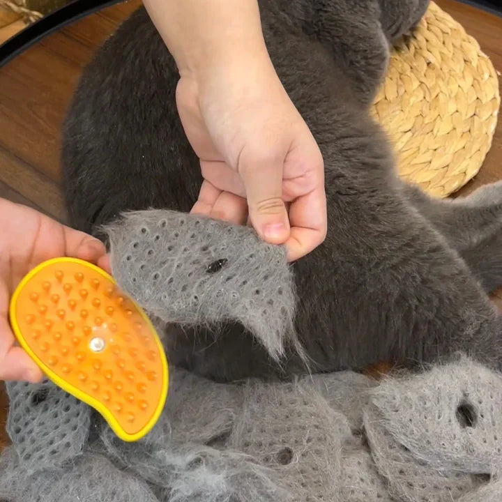 Katzenbürste mit Sprühfunktion – Gegen statische Aufladung -    Zorenza