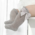 Baby-Socken mit großer Schleife aus weicher Baumwolle -    Zorenza