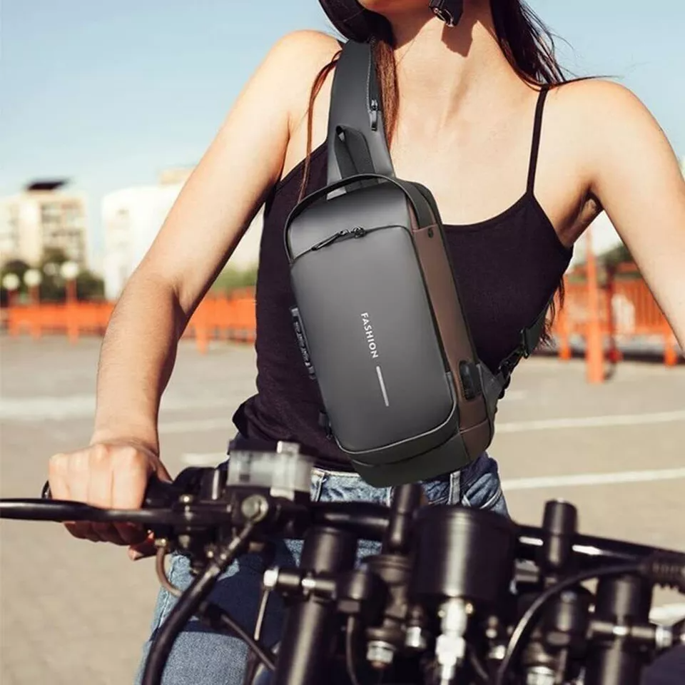 Anti-Diebstahl Crossbody-Tasche mit versteckten Fächern -    Zorenza