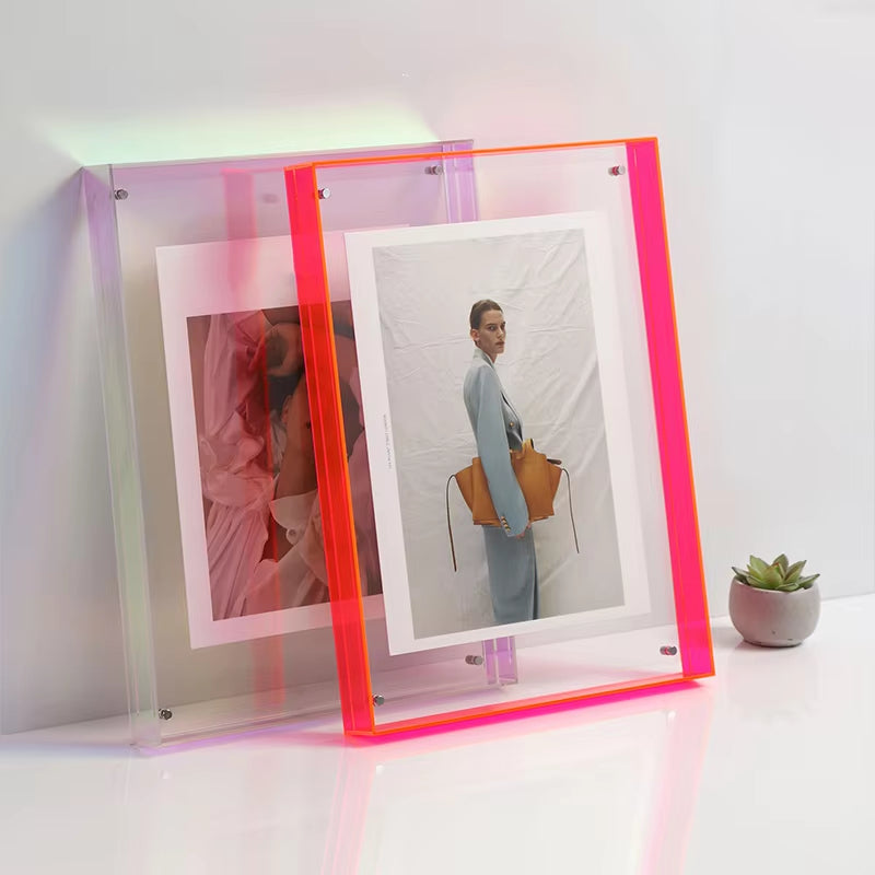 Bilderrahmen Acryl – Klarer Look, rahmenlos für moderne Wände -    Zorenza