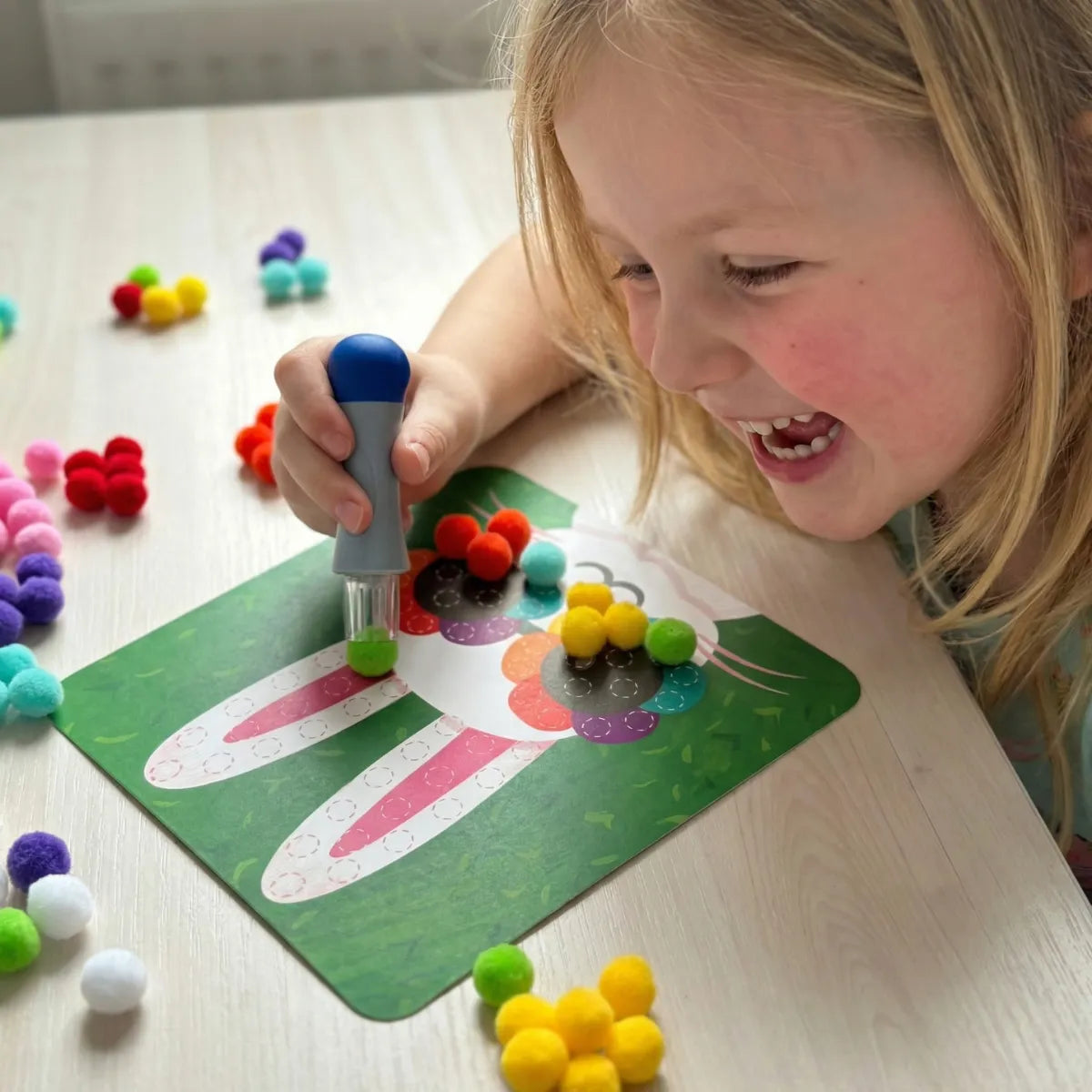 Pompon-Bastelset mit Tierkarten – Kreatives Spiel ohne Bildschirm Zorenza