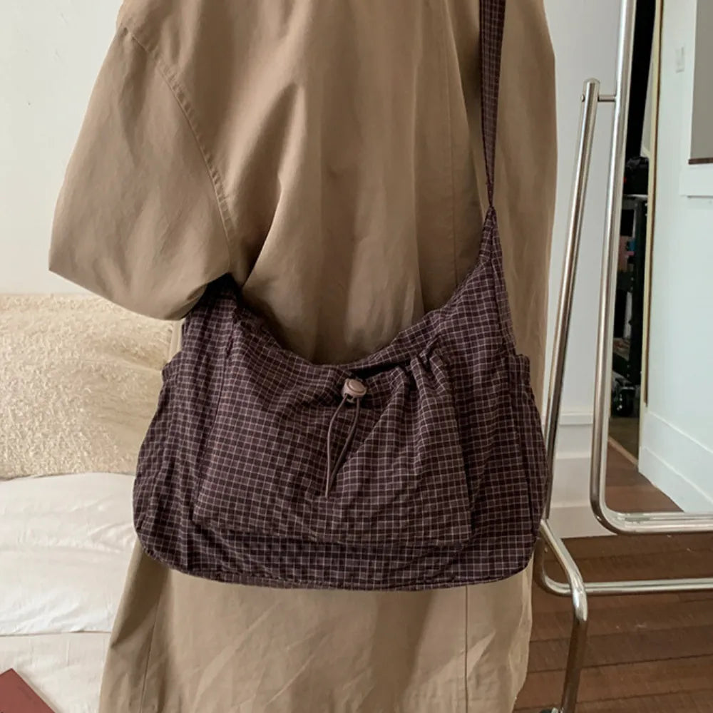 Crossbody-Tasche mit wasserdichtem Nylon -    Zorenza