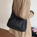 Crossbody-Tasche mit wasserdichtem Nylon -    Zorenza