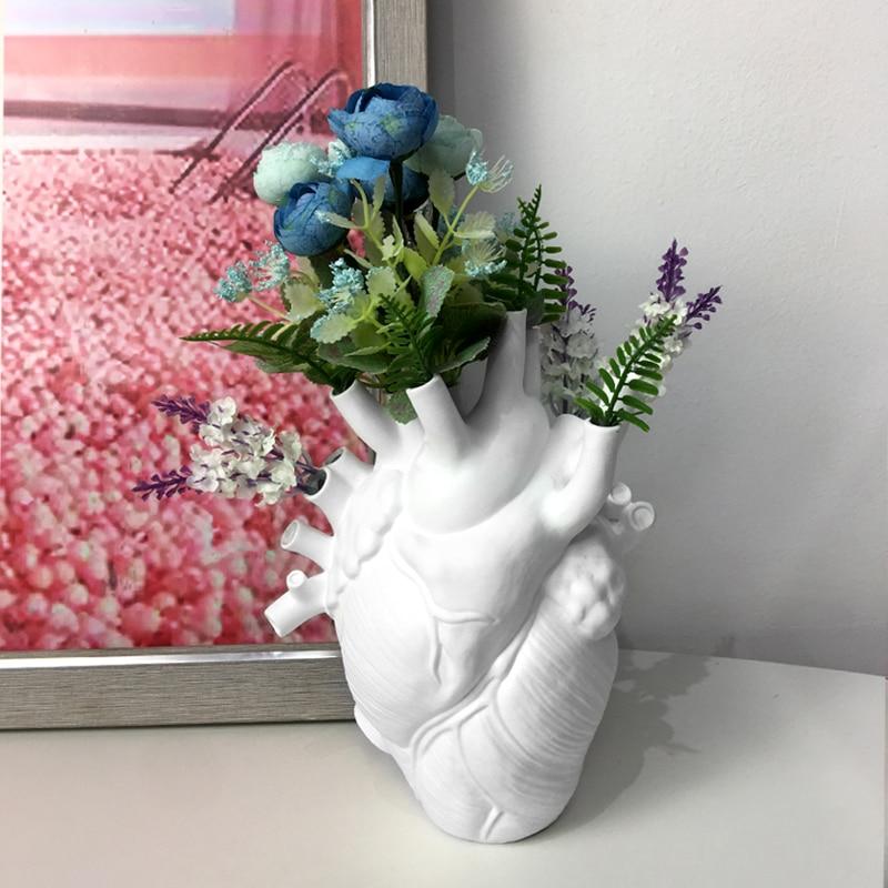 Herz-Vase anatomisch – Künstlerisches Design aus Keramik -    Zorenza
