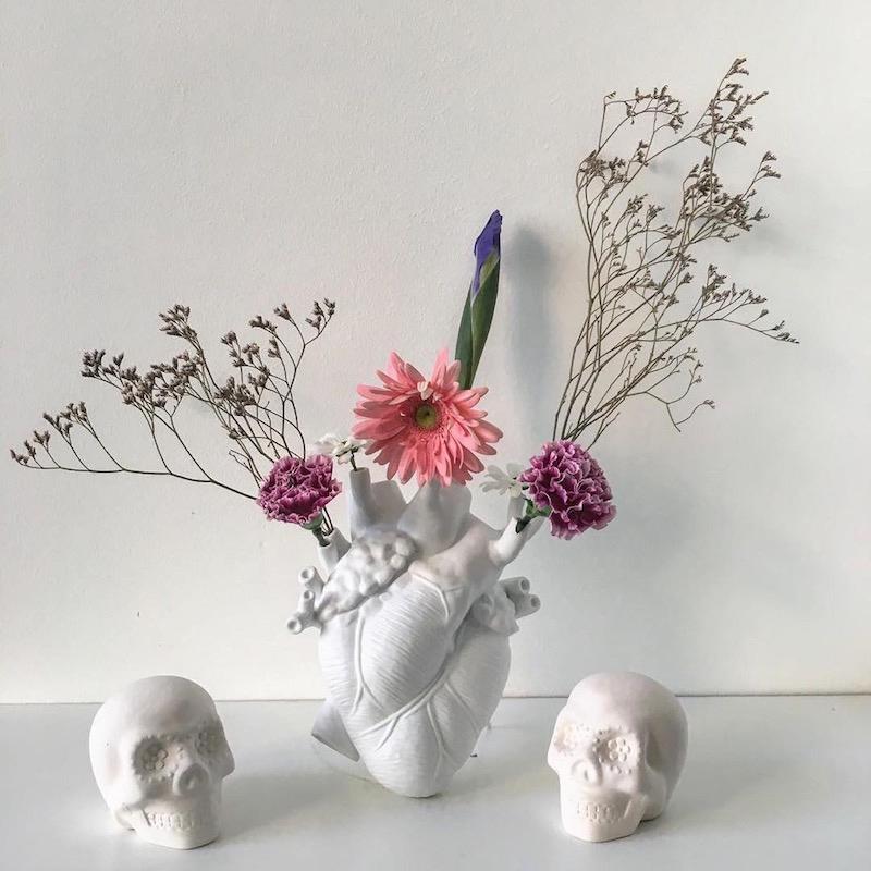 Herz-Vase anatomisch – Künstlerisches Design aus Keramik -    Zorenza