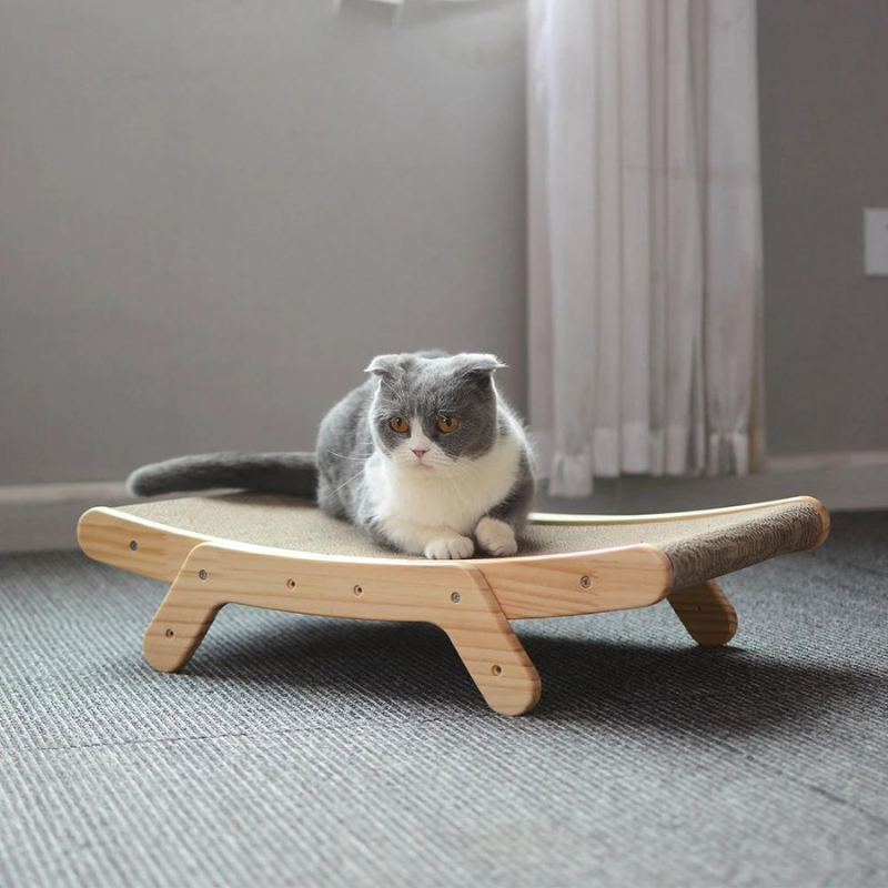 Katzen-Kratzmöbel mit Holzgestell und Wellpappe Zorenza