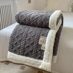 Sherpa Kuscheldecke Wendbar – Weiches Zopfmuster -    Zorenza