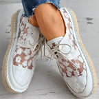 Bestickte Damenschuhe mit Blumenmuster und Fußbett -    Zorenza
