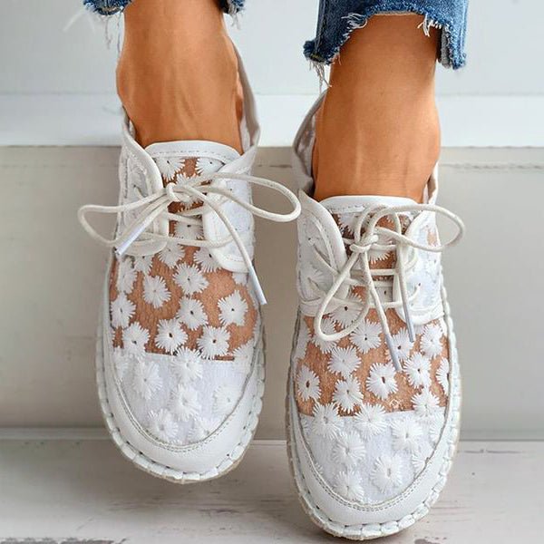 Bestickte Damenschuhe mit Blumenmuster und Fußbett -    Zorenza