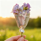 Blumen-Brosche mit Mini-Bouquet-Halter für frische Blüten -    Zorenza