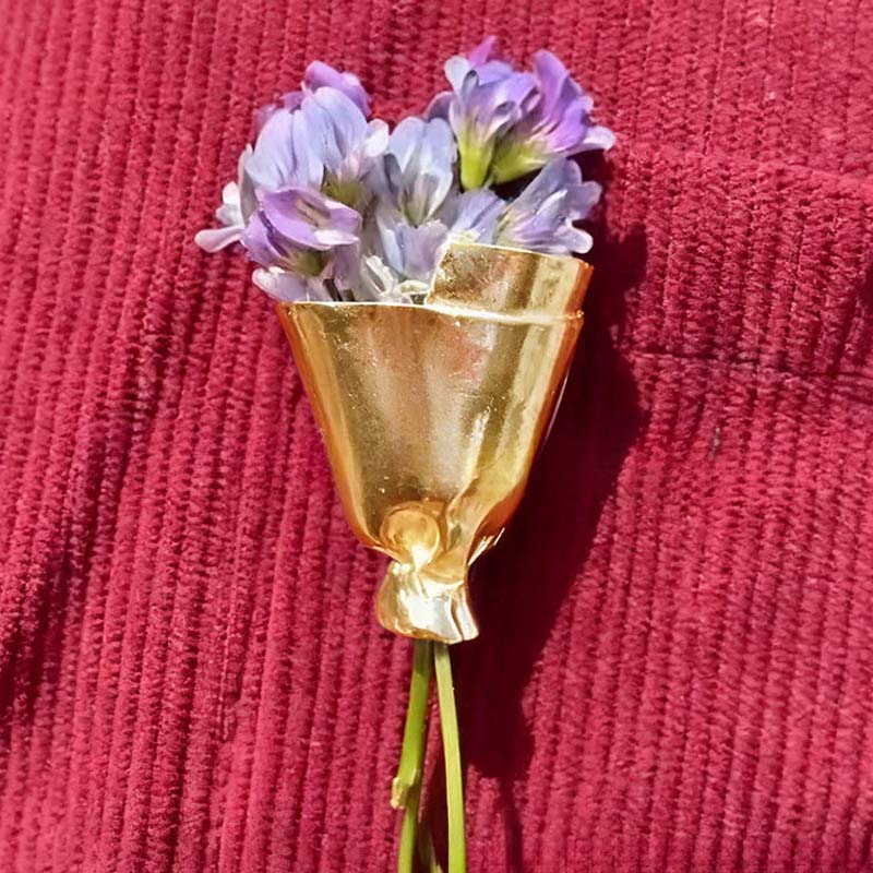 Blumen-Brosche mit Mini-Bouquet-Halter für frische Blüten -    Zorenza