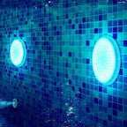 Wasserdichte Pool-Beleuchtung mit Fernbedienung – 13 LEDs Zorenza